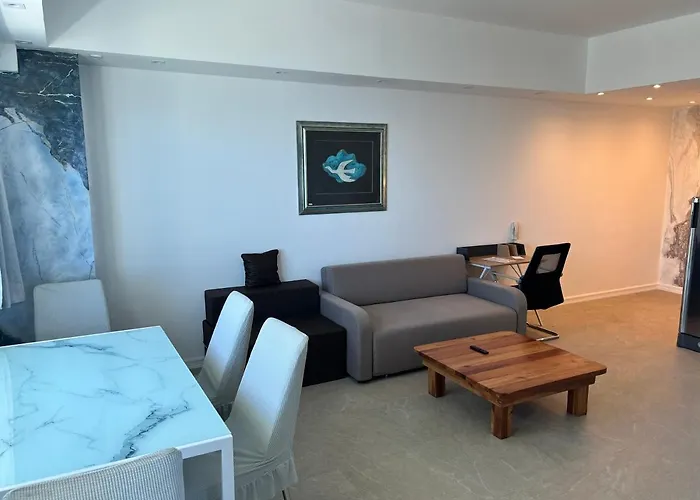 Apartment La Mirada Residences Sea-view *