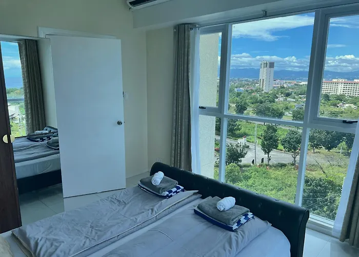 La Mirada Residences Sea-view