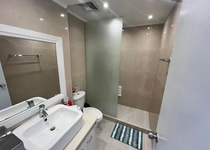La Mirada Residences Sea-view Apartment Lapu-Lapu City