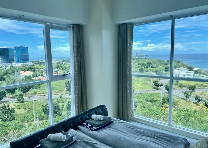La Mirada Residences Sea-view