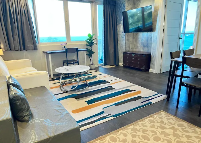 La Mirada Residences Sea-view