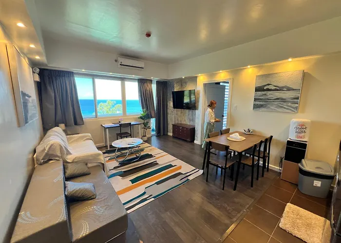 La Mirada Residences Sea-view *