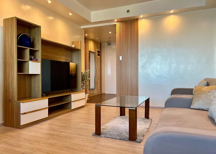 La Mirada Residences Sea-view