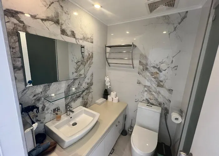 La Mirada Residences Sea-view Apartment