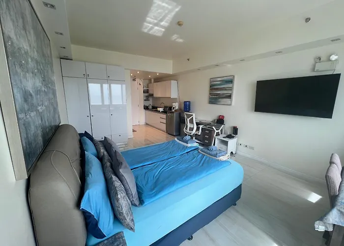 La Mirada Residences Sea-view Apartment Lapu-Lapu City