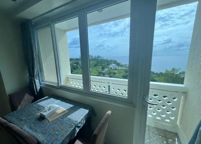 La Mirada Residences Sea-view