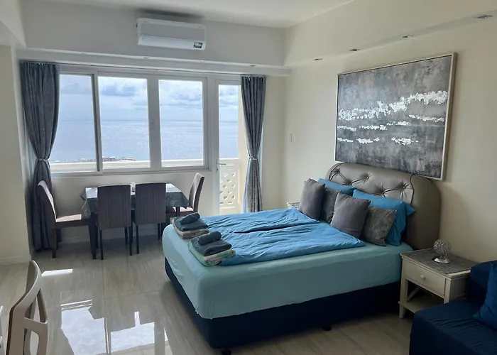La Mirada Residences Sea-view Apartment
